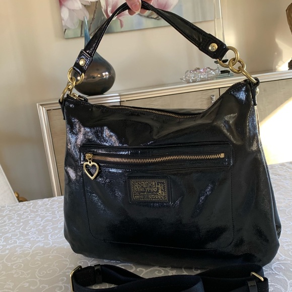 Coach Poppy Black Patent Leather Shoulder Bag - Picture 4 of 16